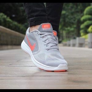 Nike Revolution 4 Women's Running Shoes